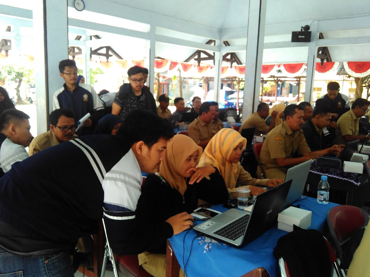 Pelatihan Website Desa